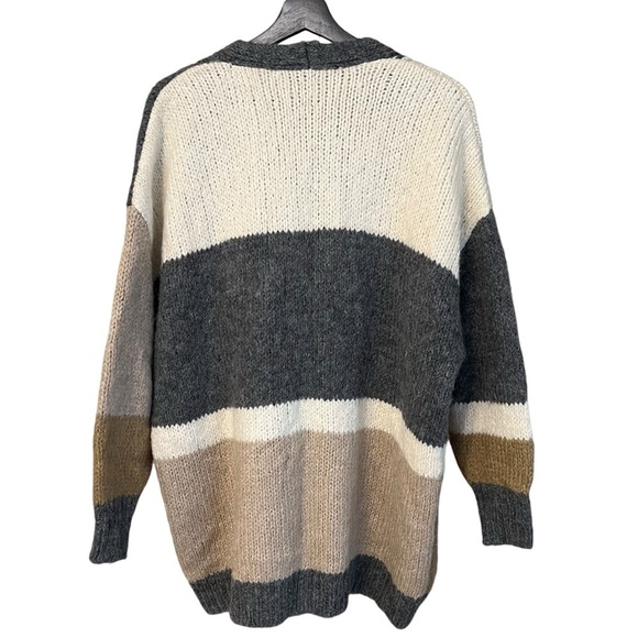 Zara Women’s Colorblock Chunky Wool Blend Open Front Cardigan Cream Grey Small - Picture 4 of 5